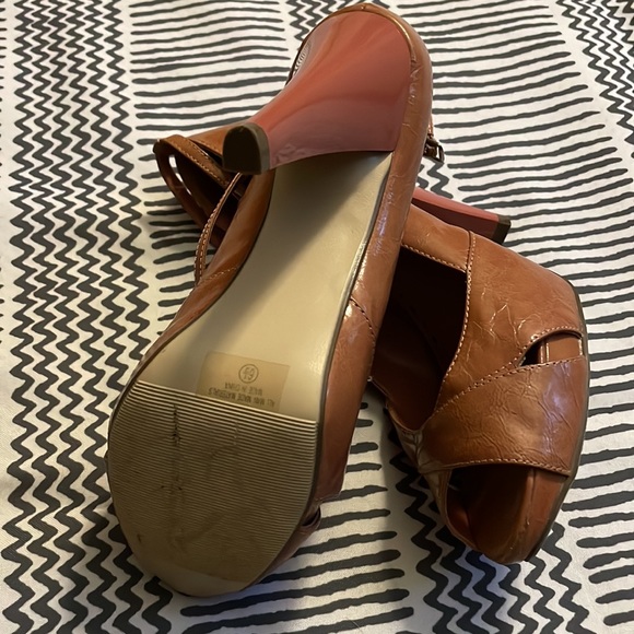 Fabulous pink-peach peep toe heels size 6.5 - Picture 6 of 12
